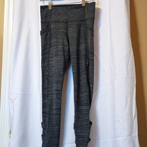 Athleta grey 2 pocket leg detail full leggings